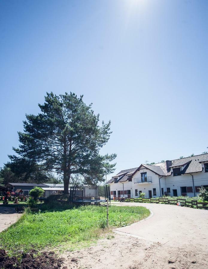 Quatro Osrodek Jezdziecki - Gospodarstwo Agroturystyczne Pobiedziska Exterior photo