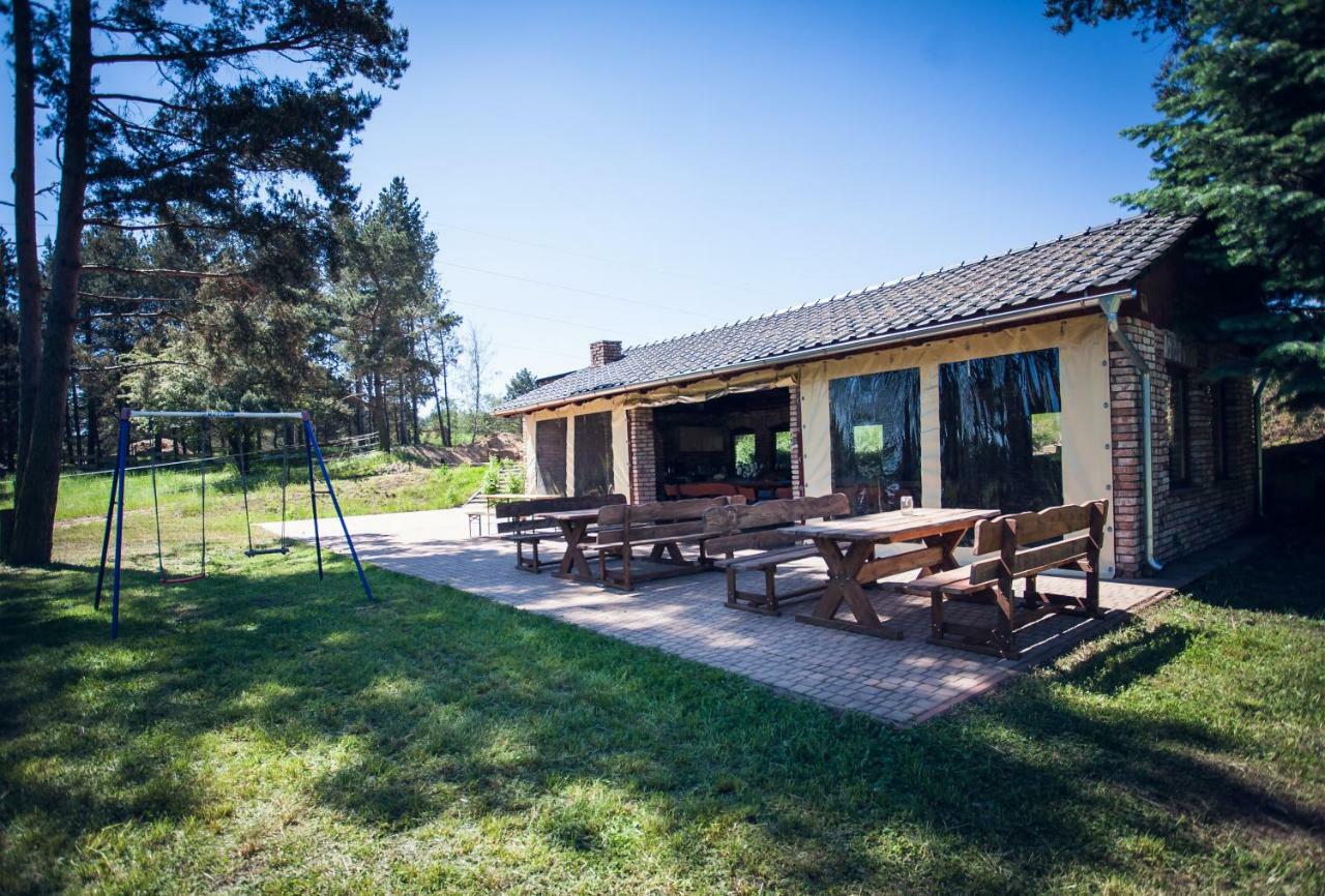 Quatro Osrodek Jezdziecki - Gospodarstwo Agroturystyczne Pobiedziska Exterior photo