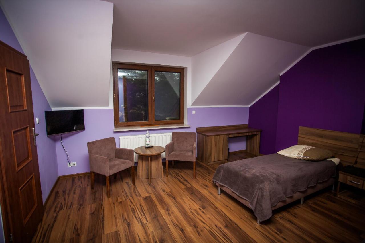 Quatro Osrodek Jezdziecki - Gospodarstwo Agroturystyczne Pobiedziska Exterior photo