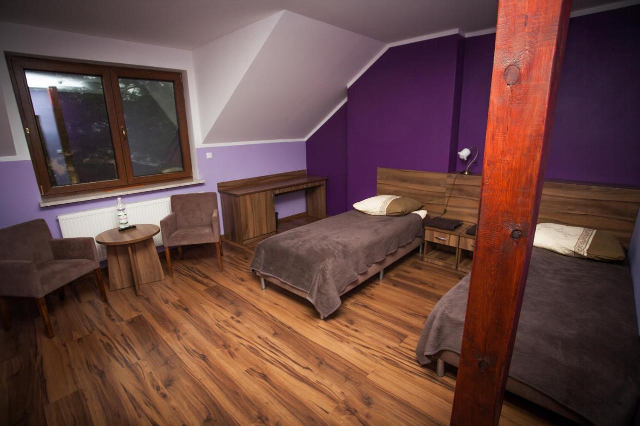 Quatro Osrodek Jezdziecki - Gospodarstwo Agroturystyczne Pobiedziska Exterior photo